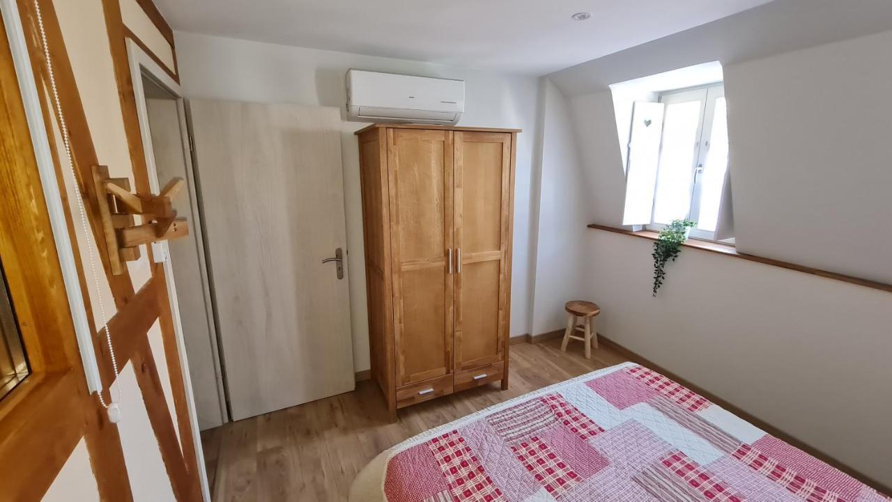 Appartement Duplex Climatise Avec Terrasse "Hansi" 콜마 외부 사진